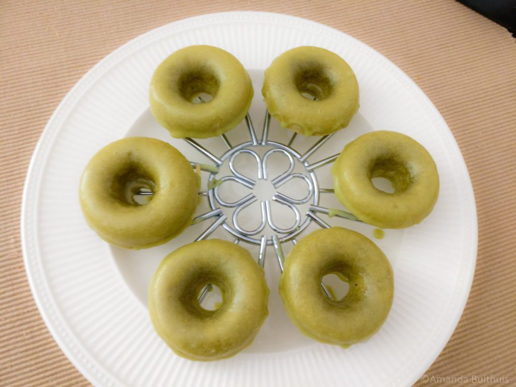 Matcha donuts