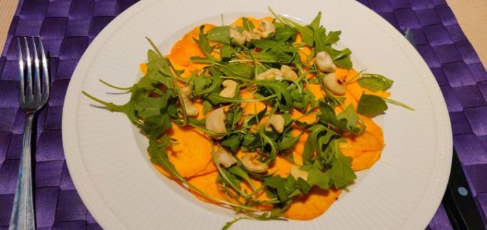 Zoete aardappel carpaccio